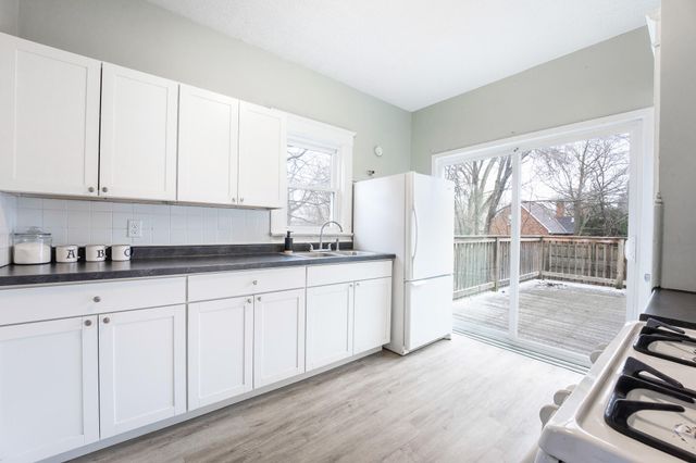 223 W Territorial Road W, Battle Creek, MI 49015