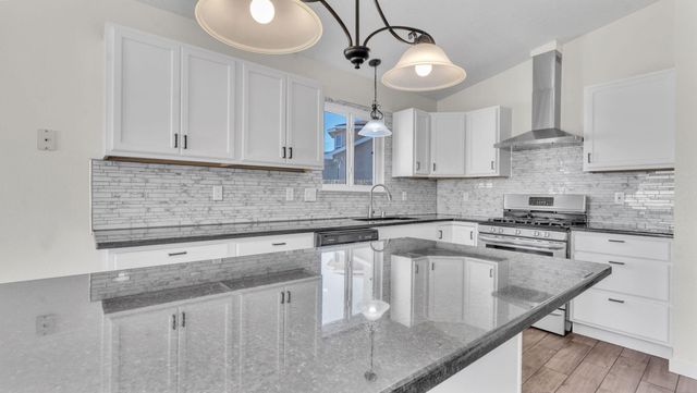 7823 Desert Springs Court SW, Albuquerque, NM 87121