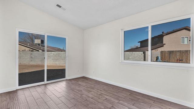 7823 Desert Springs Court SW, Albuquerque, NM 87121