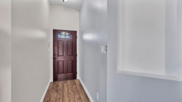 7823 Desert Springs Court SW, Albuquerque, NM 87121