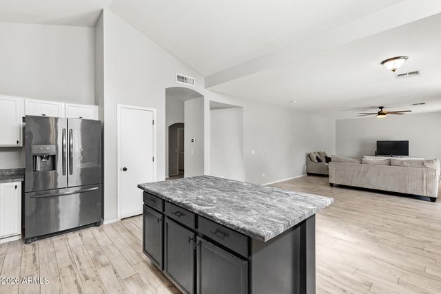 23081 W PEPPER Drive, Buckeye, AZ 85326