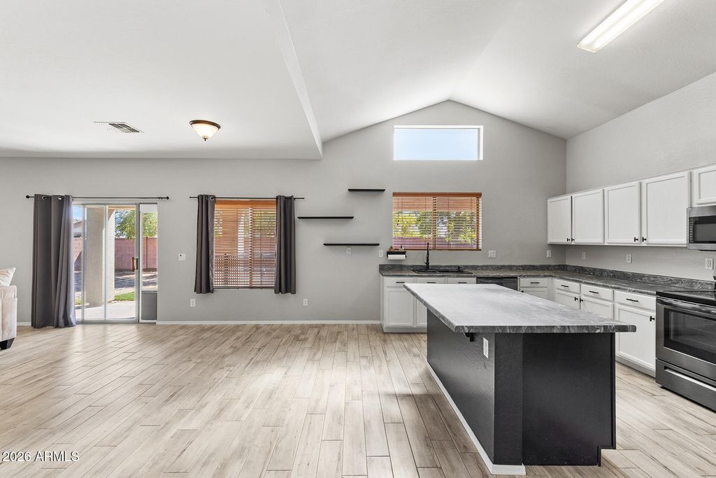 23081 W PEPPER Drive, Buckeye, AZ 85326 — photo 4