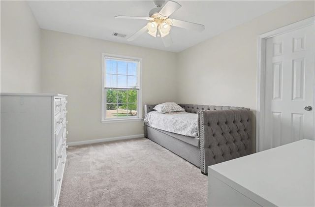 100 Grouse, Fayetteville, GA 30215