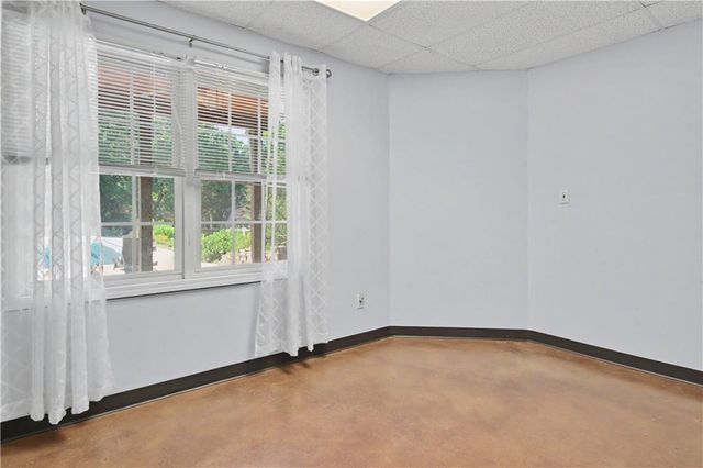 100 Grouse, Fayetteville, GA 30215