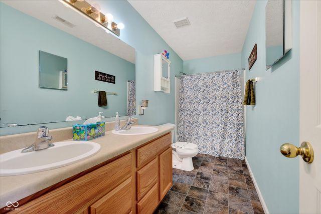 2428 Foxtail Drive, Plainfield, IN 46168