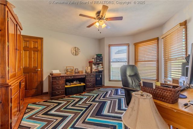 3 Charlo Acres Drive, Hurricane, WV 25526