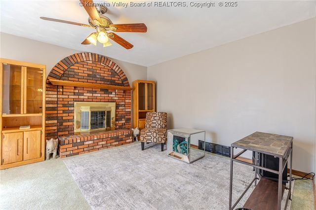 3 Charlo Acres Drive, Hurricane, WV 25526