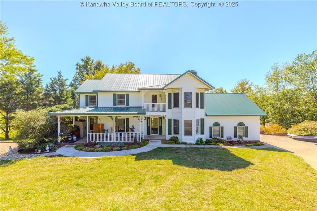 3 Charlo Acres Drive, Hurricane, WV 25526