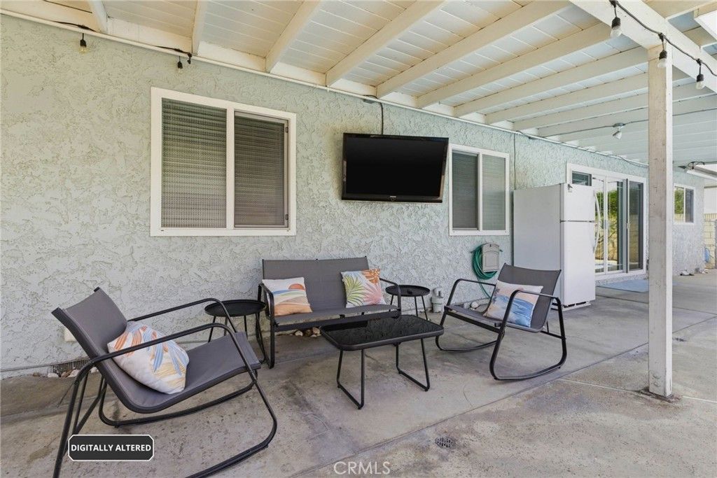 Image 26 of property listing at 1935 W Chanticleer, Anaheim, CA 92804