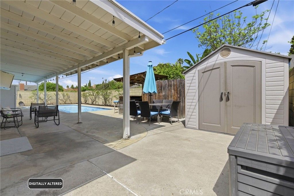 Image 29 of property listing at 1935 W Chanticleer, Anaheim, CA 92804