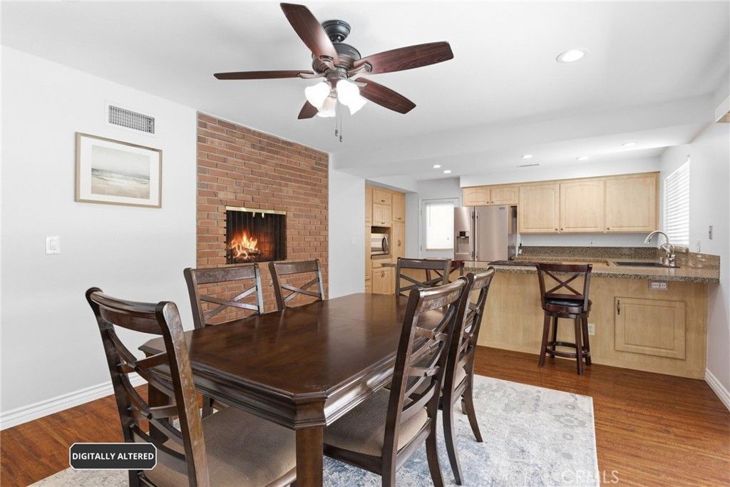 Image 9 of property listing at 1935 W Chanticleer, Anaheim, CA 92804