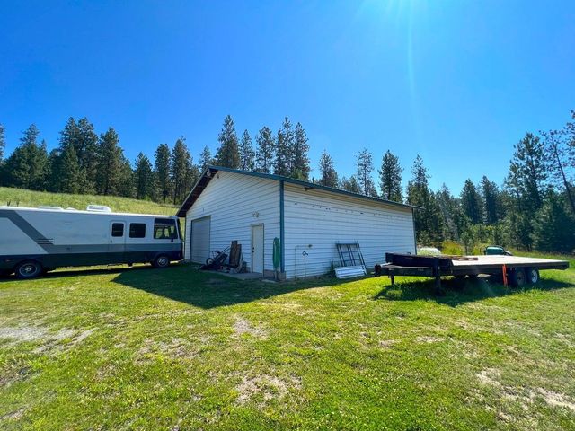 1654 Northport Flat Creek Rd, Kettle Falls, WA 99114