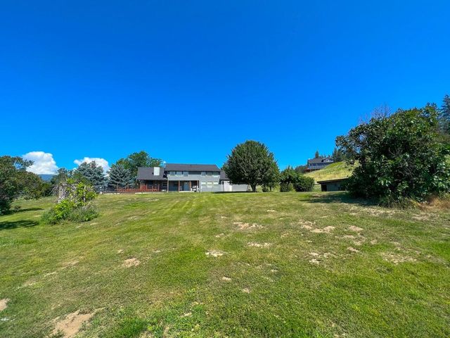 1654 Northport Flat Creek Rd, Kettle Falls, WA 99114