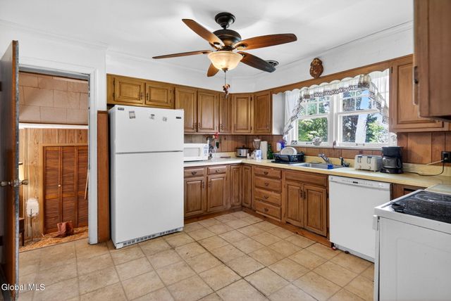 2232 Balltown Road, Niskayuna, NY 12309