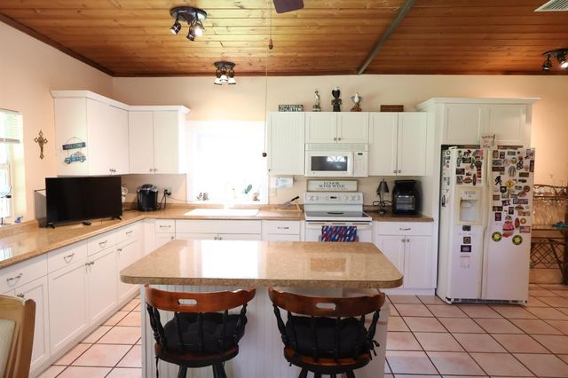 3250 TAYLOR ROAD, Punta Gorda, FL 33950