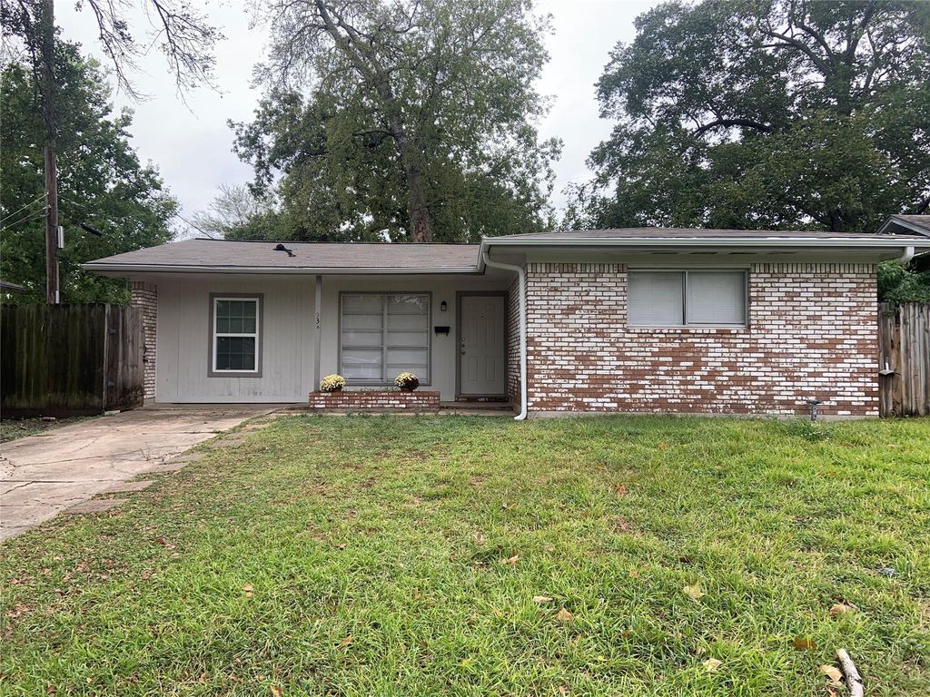 234 Overbluff Street, Channelview, TX 77530