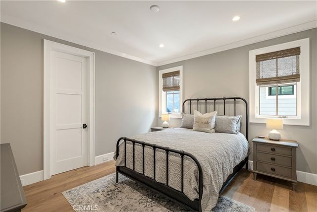715 2nd, Hermosa Beach, CA 90254