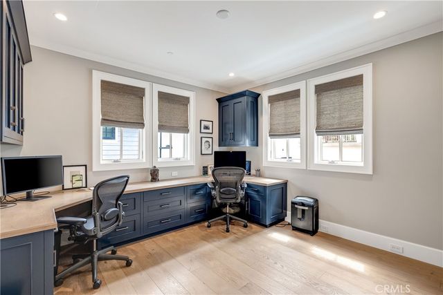 715 2nd, Hermosa Beach, CA 90254