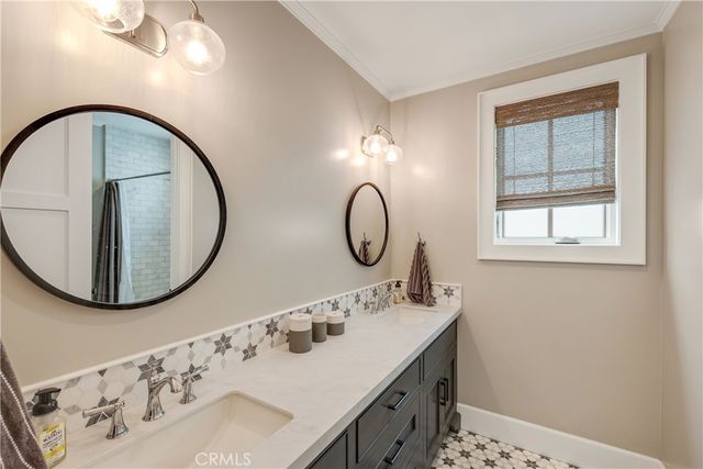 715 2nd, Hermosa Beach, CA 90254