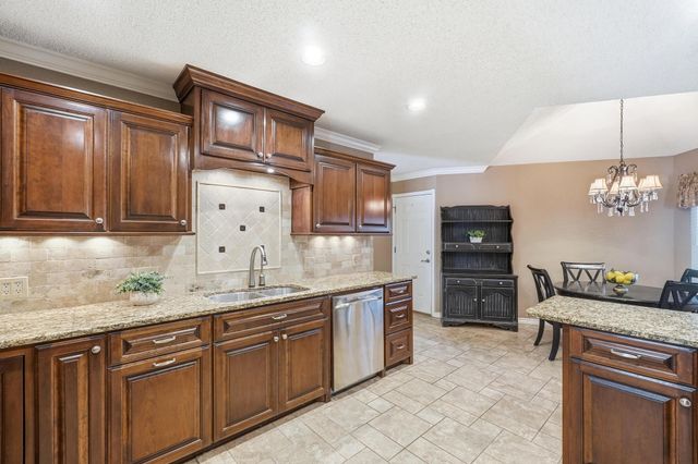 11 Hoylake Drive, Abilene, TX 79606