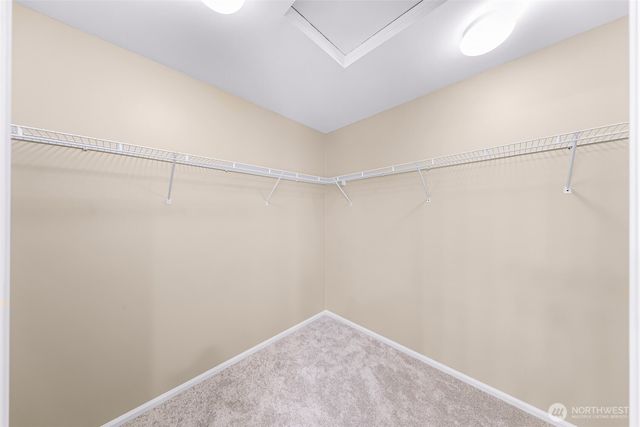 25827 NE 9th Street, Sammamish, WA 98074