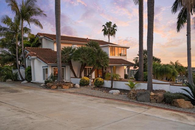 7340 Bolero St, Carlsbad, CA 92009