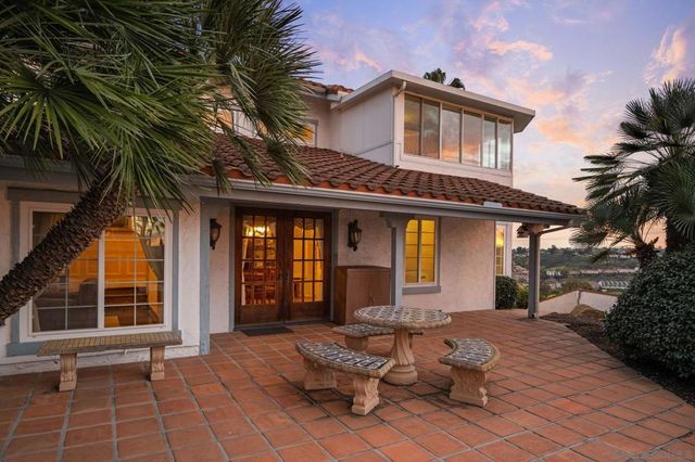 7340 Bolero St, Carlsbad, CA 92009
