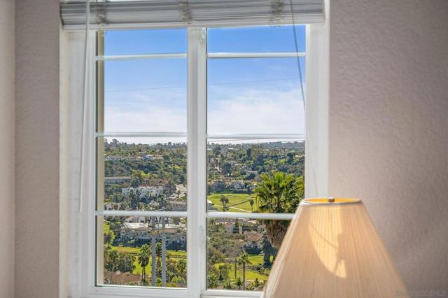 7340 Bolero St, Carlsbad, CA 92009