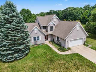17704 Moorepark Road, Park Twp, MI 49093