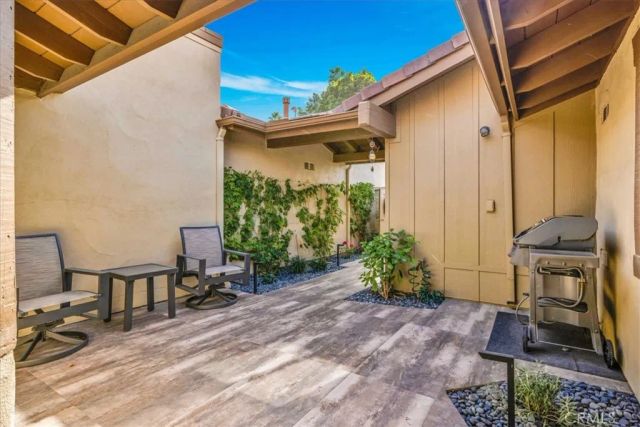 266 Running Springs Drive, Palm Desert, CA 92211