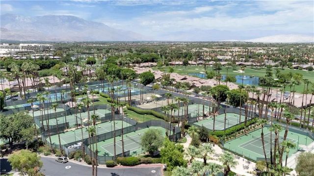 266 Running Springs Drive, Palm Desert, CA 92211