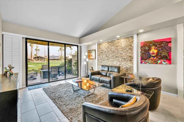 266 Running Springs Drive, Palm Desert, CA 92211