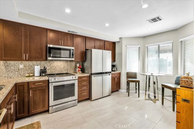 266 Running Springs Drive, Palm Desert, CA 92211