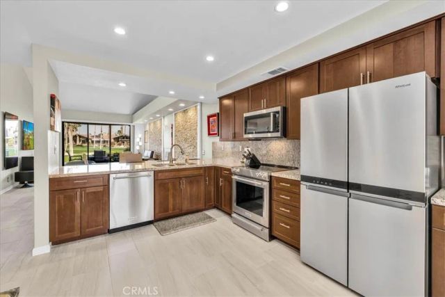 266 Running Springs Drive, Palm Desert, CA 92211