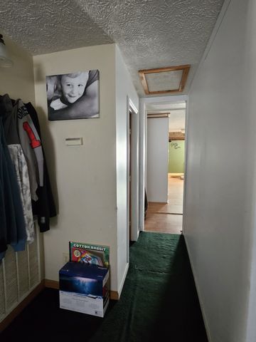 210 Twin Oaks Rd, Mcminnville, TN 37110