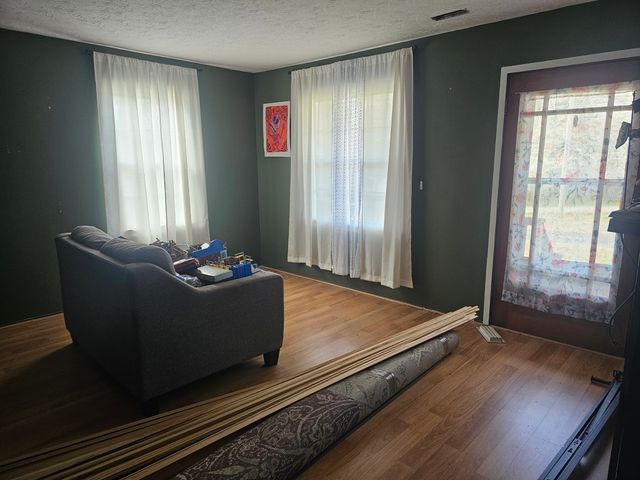 210 Twin Oaks Rd, Mcminnville, TN 37110