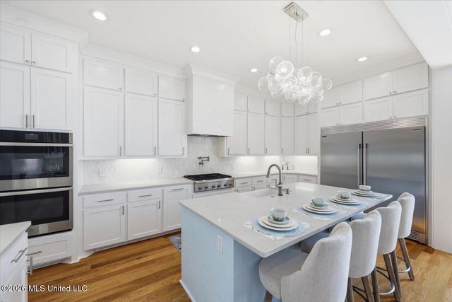 211 N Natchez Drive, Madison, MS 39110
