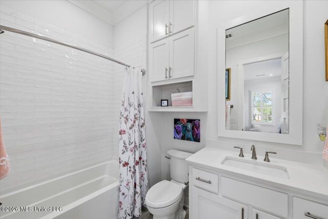 211 N Natchez Drive, Madison, MS 39110