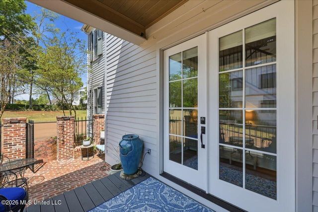 211 N Natchez Drive, Madison, MS 39110
