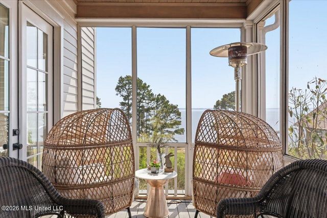 211 N Natchez Drive, Madison, MS 39110