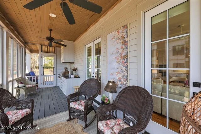 211 N Natchez Drive, Madison, MS 39110