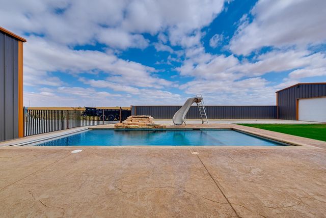 10408 E Midway Rd, Big Spring, TX 79720