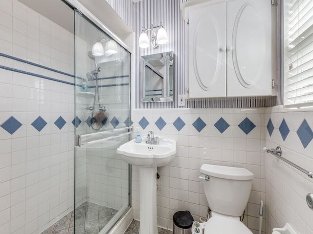 11707 Rogue Way, Dallas, TX 75218