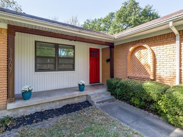 11707 Rogue Way, Dallas, TX 75218