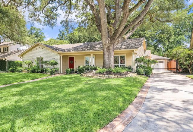12518 Hazelwood Lane, Houston, TX 77077