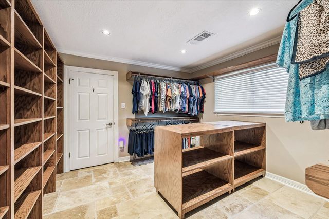 12518 Hazelwood Lane, Houston, TX 77077