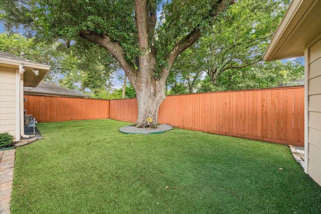 12518 Hazelwood Lane, Houston, TX 77077