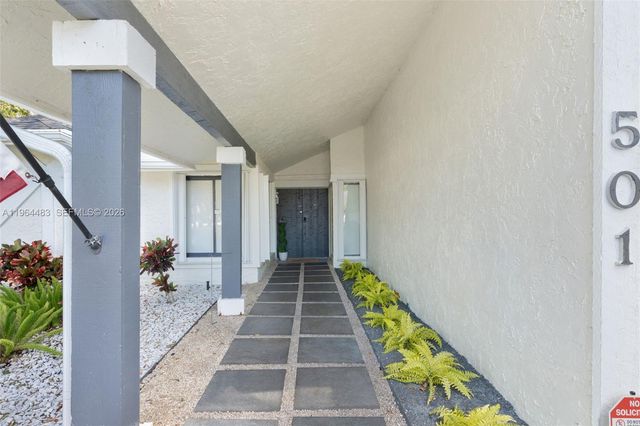 501 NW 78th Way, Plantation, FL 33324