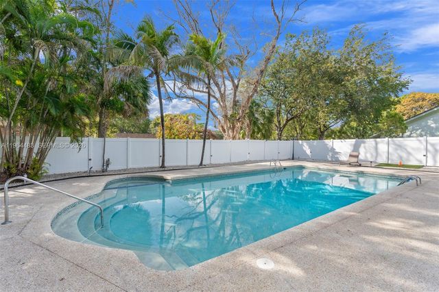 501 NW 78th Way, Plantation, FL 33324