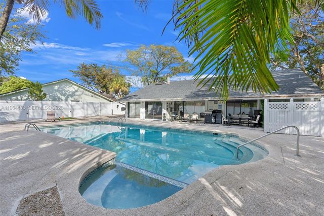 501 NW 78th Way, Plantation, FL 33324